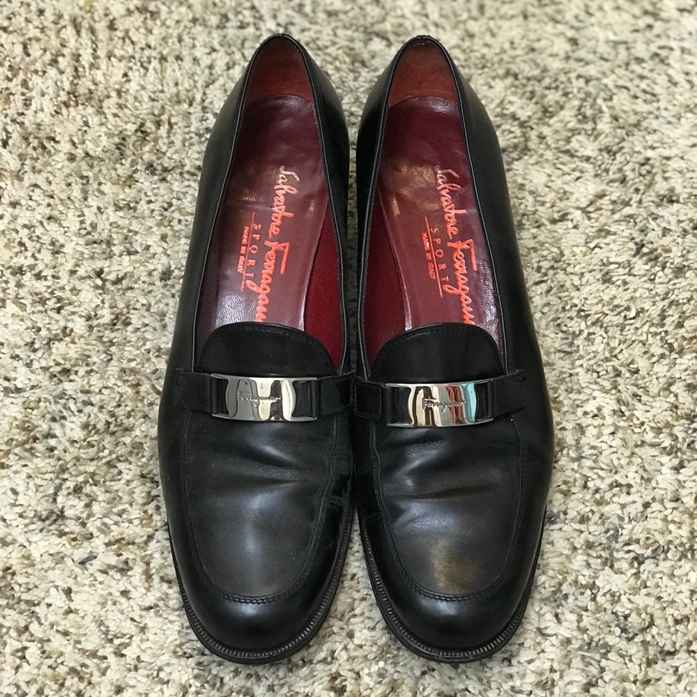 Ferragamo loafers women 7.5 black